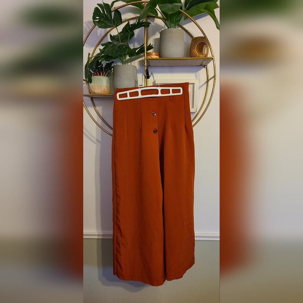 Vintage 1970s super high waisted wide leg crops